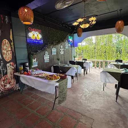 Bz Hostel Cebu